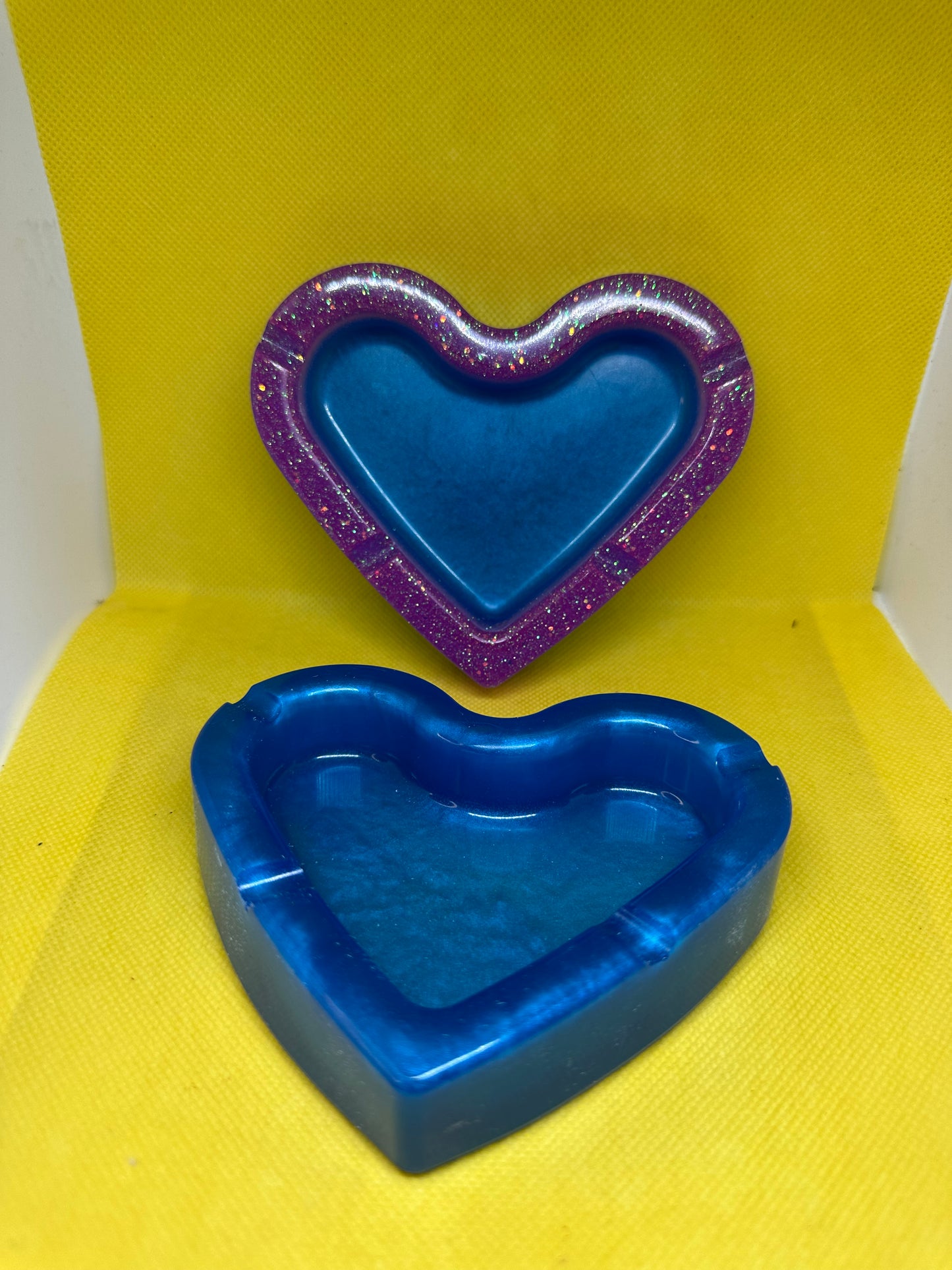 Resin heart tray